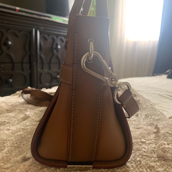 COACH Saddle color purse 👜 - Picture 3 of 6